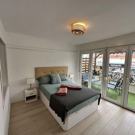 Ver1 - Terraza - 1 Dorm - Wifi - Centro A 100 Metros - Playa A 600 Metros Torremolinos Bagian luar foto