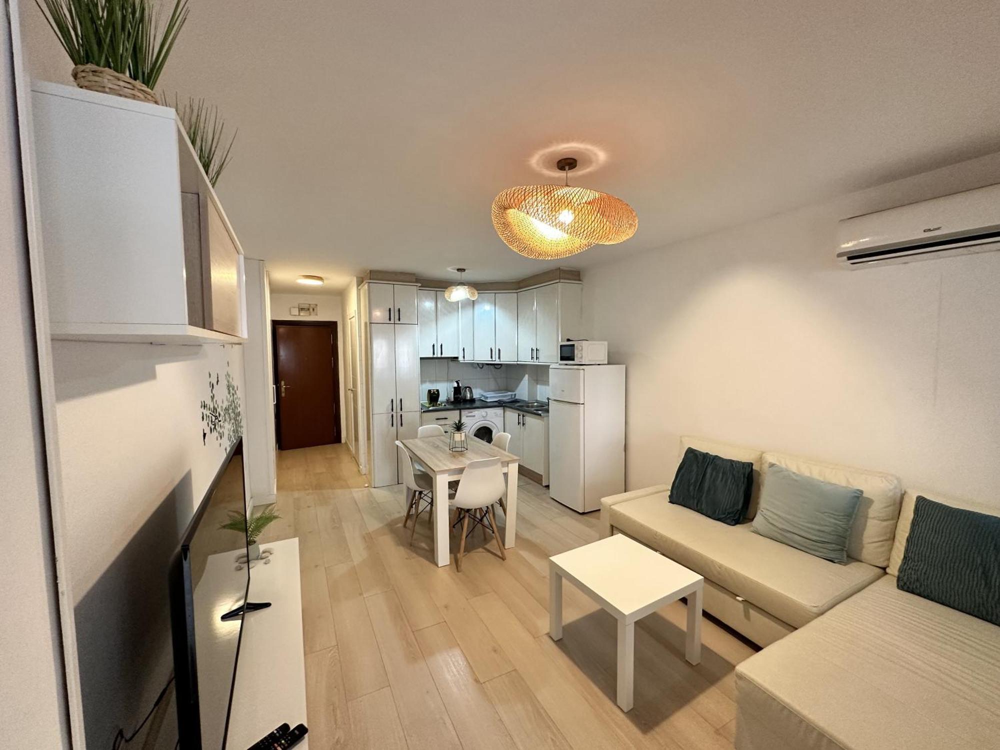 Ver1 - Terraza - 1 Dorm - Wifi - Centro A 100 Metros - Playa A 600 Metros Torremolinos Bagian luar foto