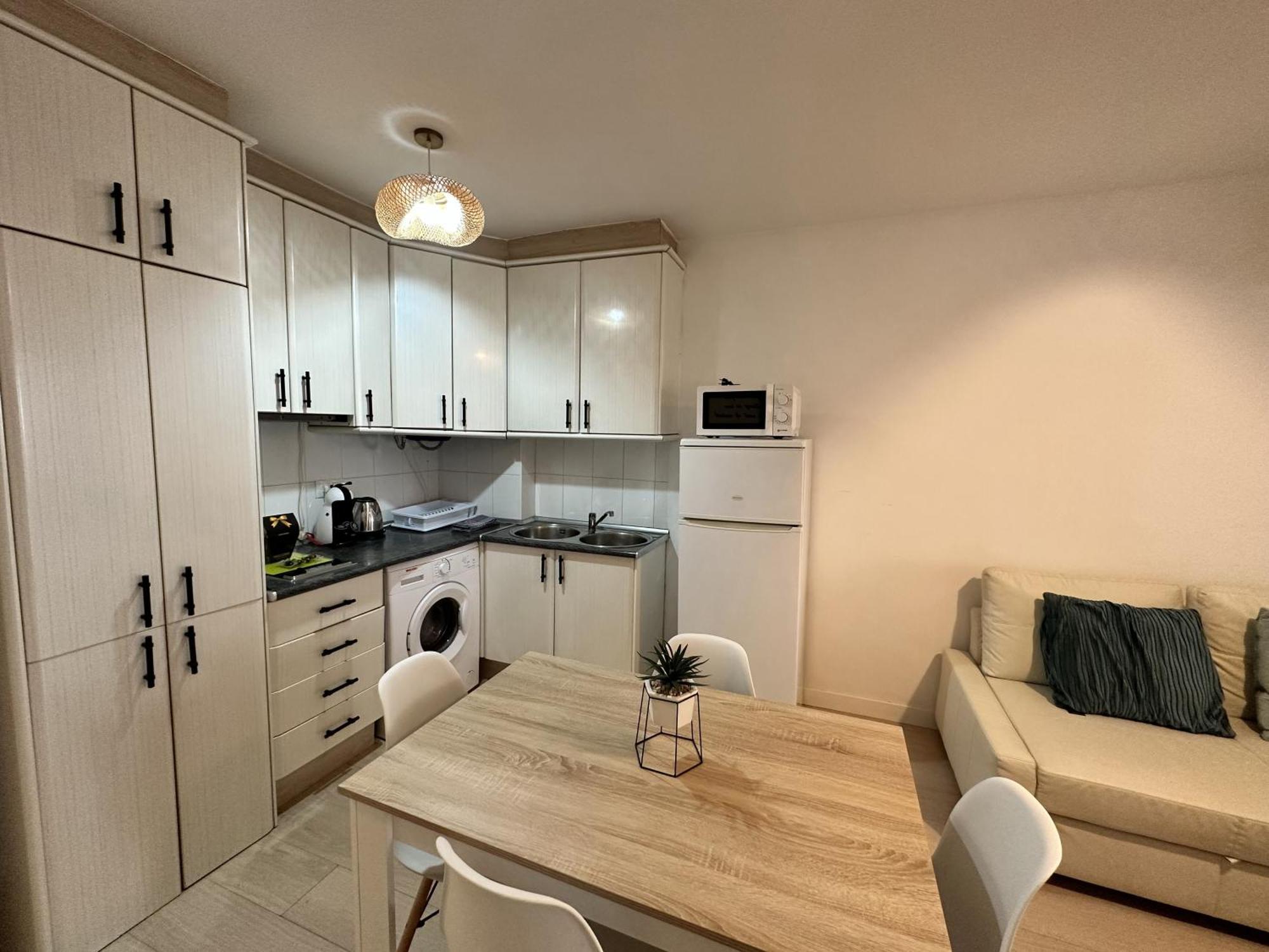 Ver1 - Terraza - 1 Dorm - Wifi - Centro A 100 Metros - Playa A 600 Metros Torremolinos Bagian luar foto