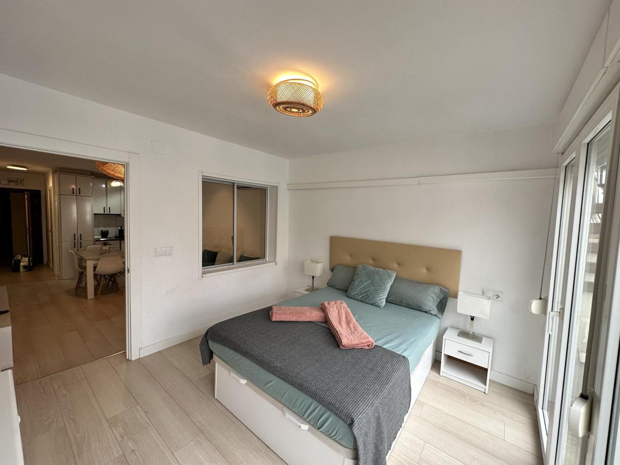 Ver1 - Terraza - 1 Dorm - Wifi - Centro A 100 Metros - Playa A 600 Metros Torremolinos Bagian luar foto
