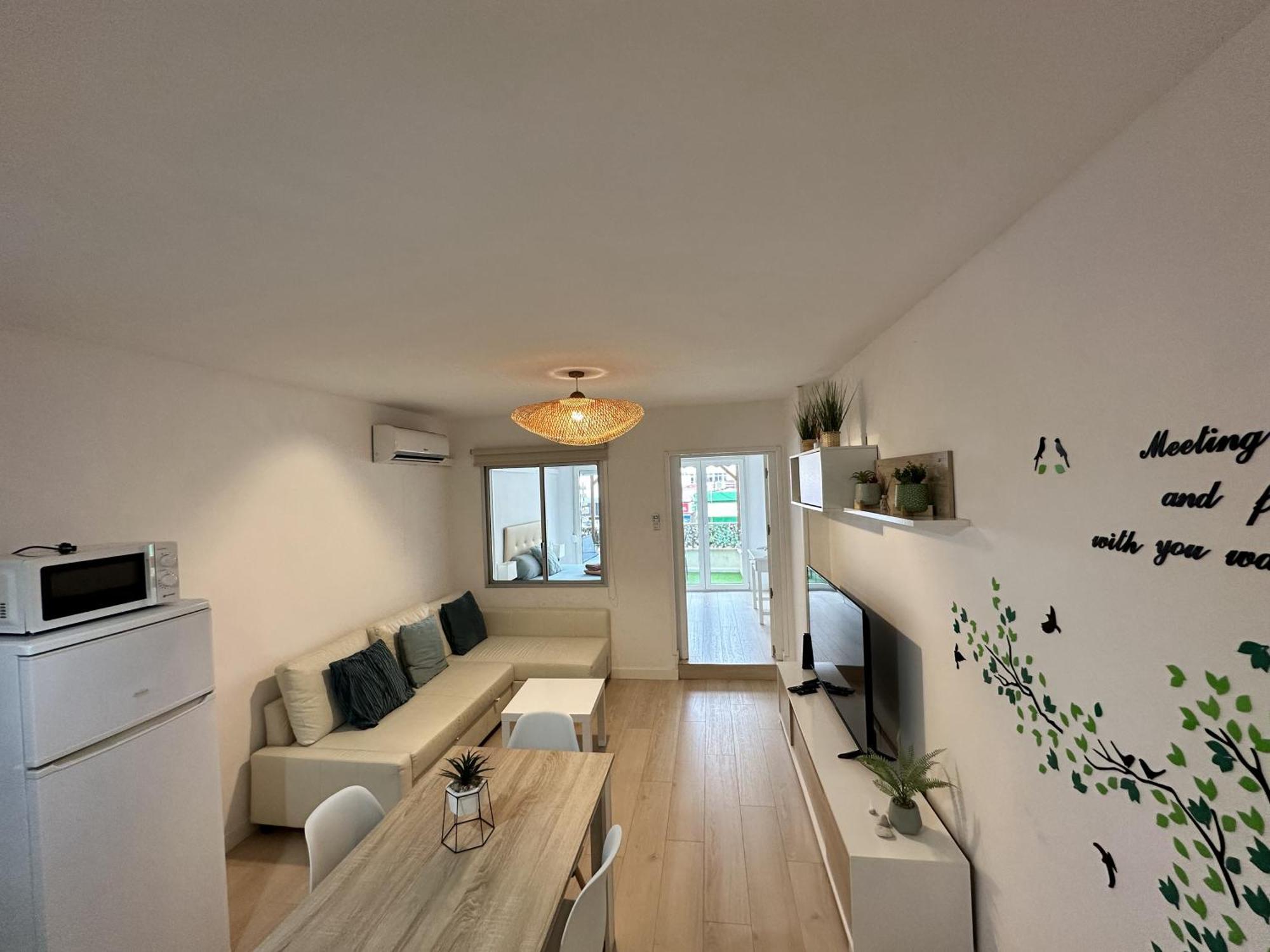 Ver1 - Terraza - 1 Dorm - Wifi - Centro A 100 Metros - Playa A 600 Metros Torremolinos Bagian luar foto